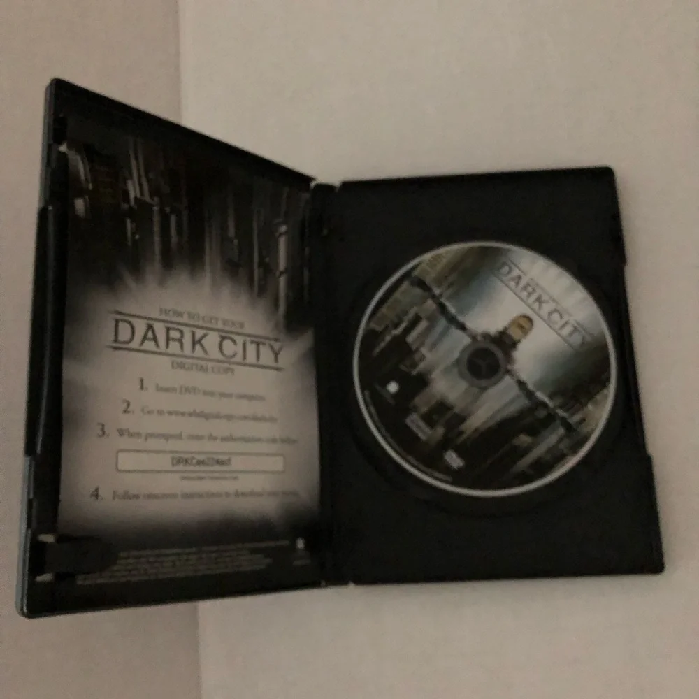 dark city directors cut — DVD watched one time — like new